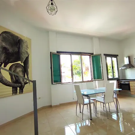 Central Appartement Vecindario (Gran Canaria)